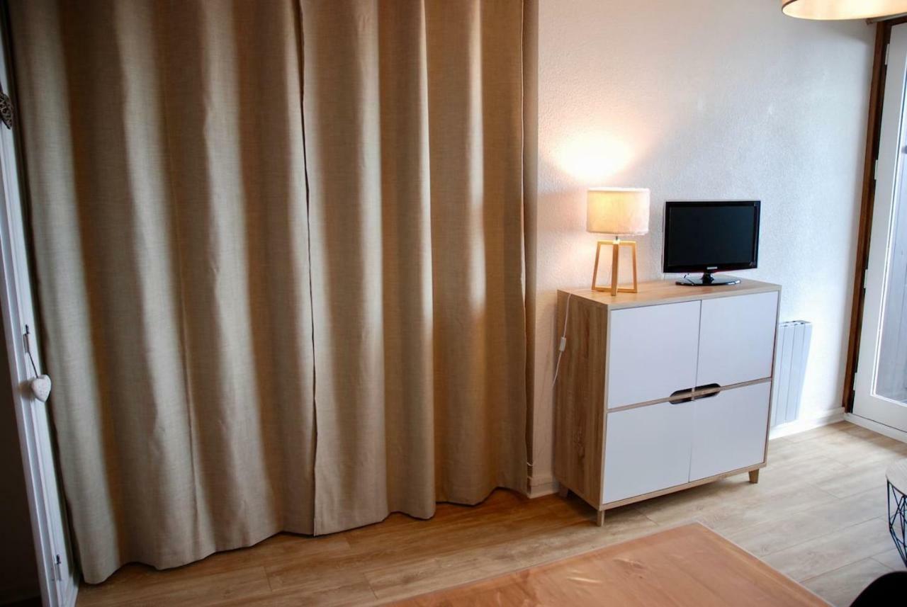 Charmant Studio Cabine Cosy A 100 M Des Pistes Chamrousse Bagian luar foto